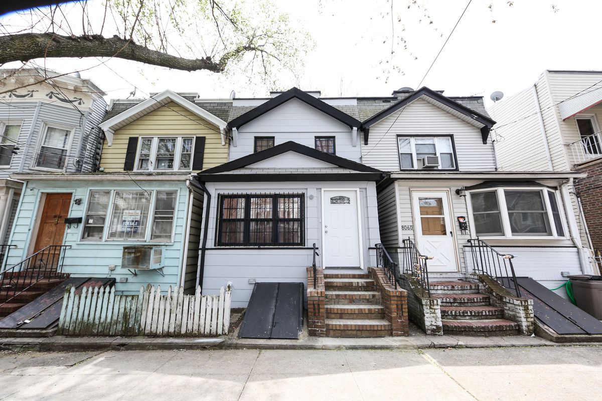 8062 89th Ave Woodhaven, New York, 11421