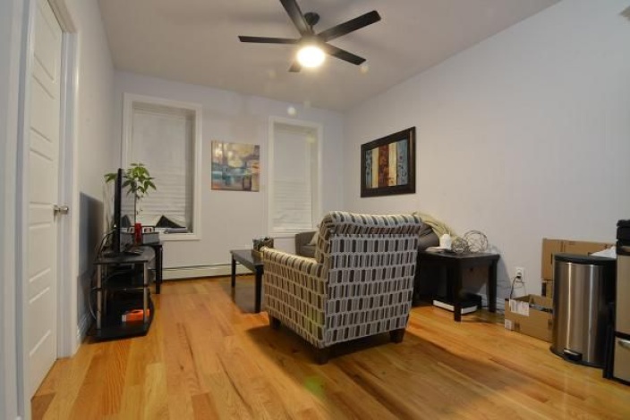 Brooklyn,New York 11207,Past Rentals,1105