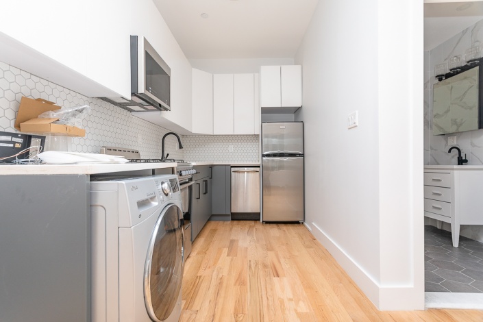 Brooklyn,New York 11225,Rental Building,1129