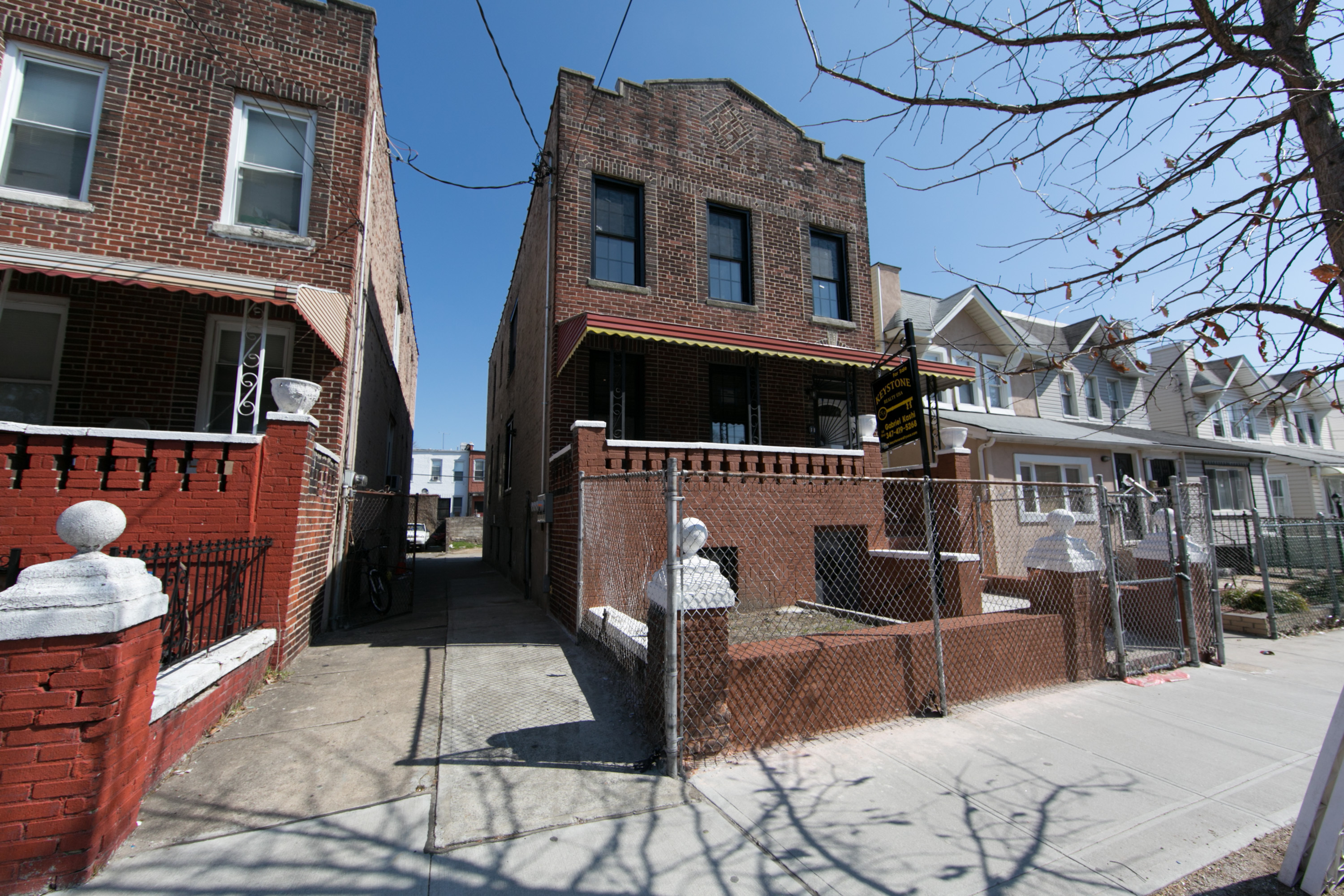 703 Essex St Brooklyn, New York, 11208