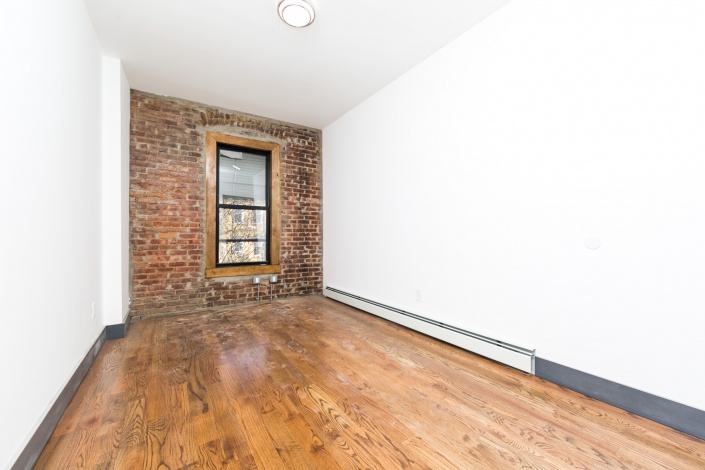 Brooklyn,New York 11208,Sold,1135