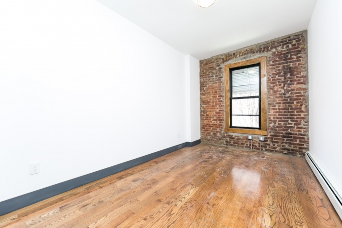 Brooklyn,New York 11208,Sold,1135