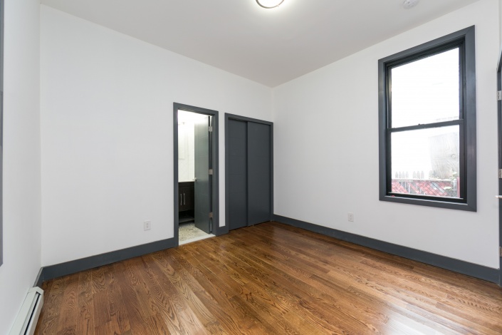 20 Logan St,Brooklyn,New York 11208,Sold,Logan St,1143