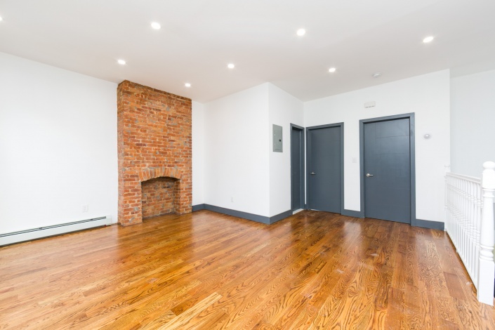 20 Logan St,Brooklyn,New York 11208,Sold,Logan St,1143