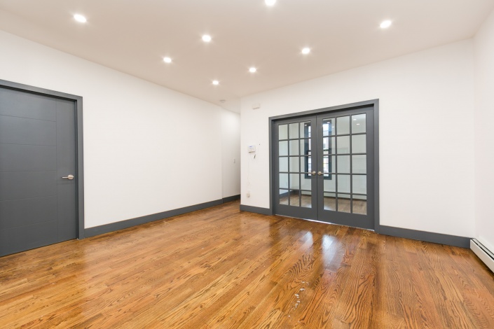 1137,Brooklyn,New York 11208,Sold,1137,1151