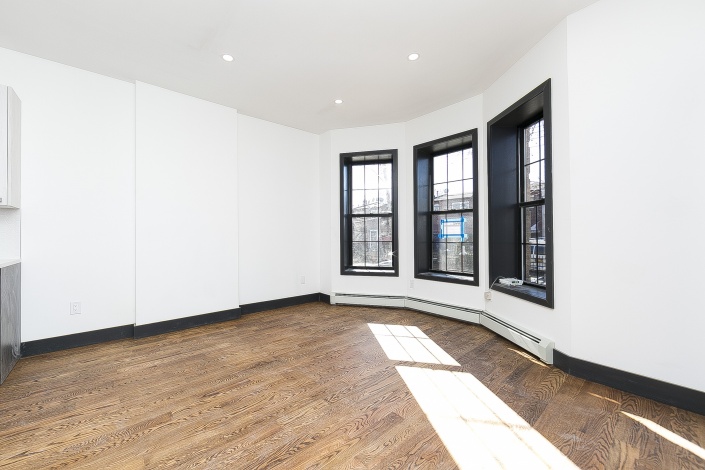 527 Ashford St,Brooklyn,New York 11207,Sold,Ashford St,1164