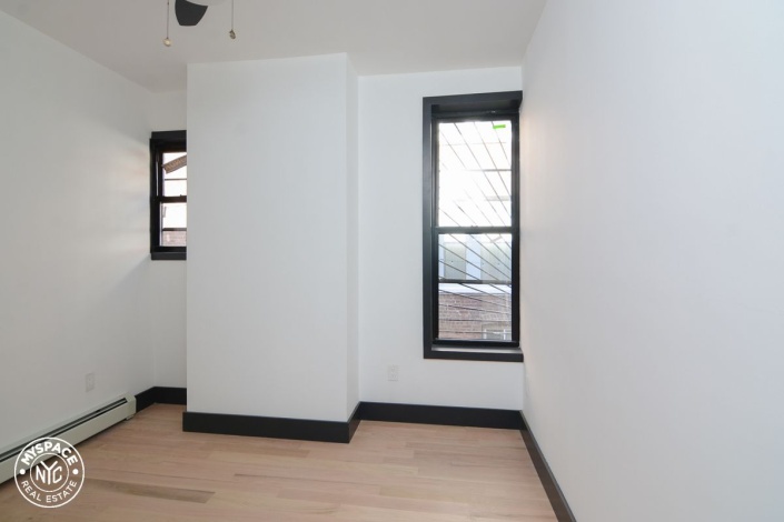 39 872 E th,Brooklyn,New York 11210,Past Rentals,872 E,1174