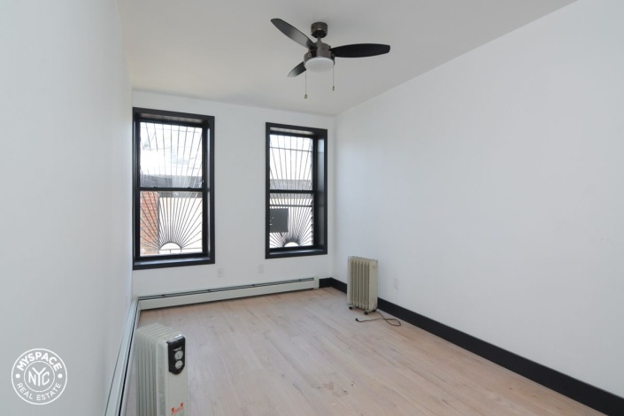 39 872 E th,Brooklyn,New York 11210,Past Rentals,872 E,1174