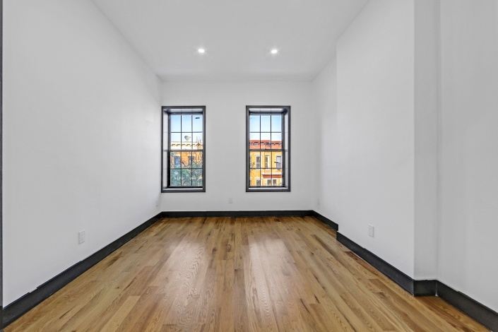220 Autumn Ave,Brooklyn,New York 11207,Sold,220 Autumn Ave ,1181