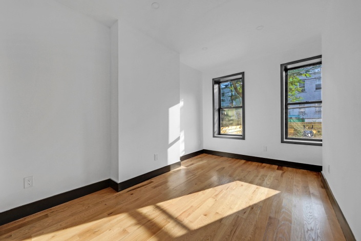 220 Autumn Ave,Brooklyn,New York 11207,Sold,220 Autumn Ave ,1181