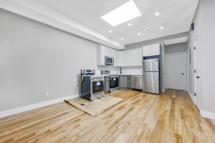 633 Crescent St St,Brooklyn,New York 11207,Sold,Crescent St,1183