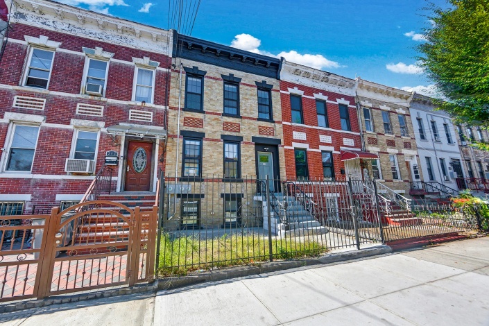 360 Bradford st St,Brooklyn,New York 11207,Sold,Bradford st,1184