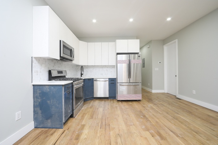 554 554,Brooklyn,New York,Sold,554,1188