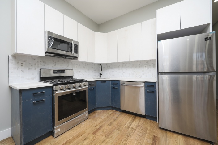 554 554,Brooklyn,New York,Sold,554,1188