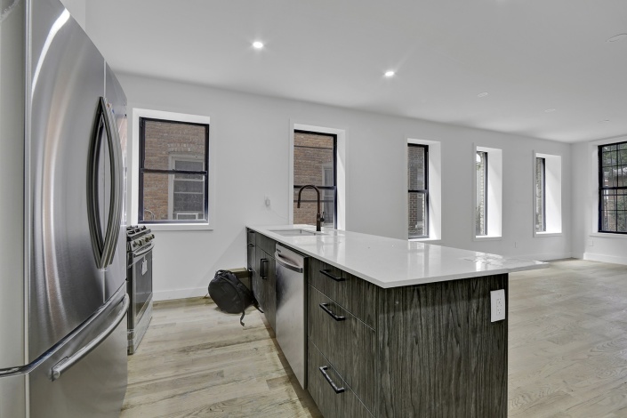 46th 283 East,Brooklyn,New York 11203,Sold,283 East,1216