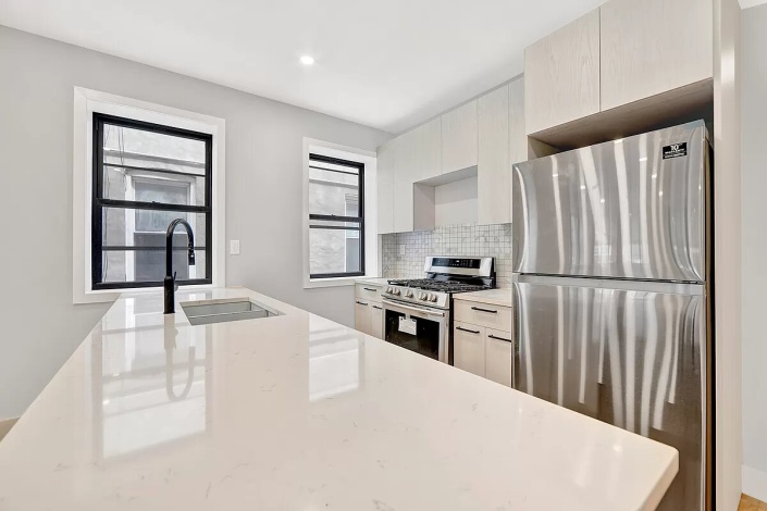 627 Vermont St,Brooklyn,New York 11207,Sold,Vermont,1217