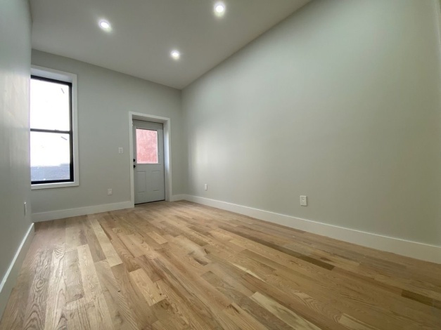 205 Lewis,Brooklyn,New York 11221,Past Rentals,Lewis ,1220