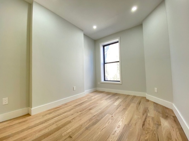 205 Lewis Brooklyn,New York 11221,Past Rentals,Lewis ,1221