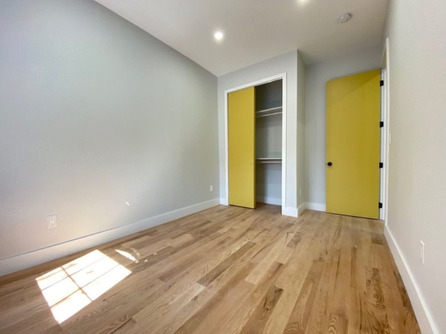 205 Lewis Brooklyn,New York 11221,Past Rentals,Lewis ,1222