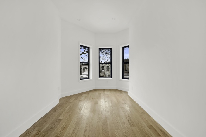 28 Shepherd Ave Brooklyn,New York 11208,Sold,28 Shepherd Ave,1237