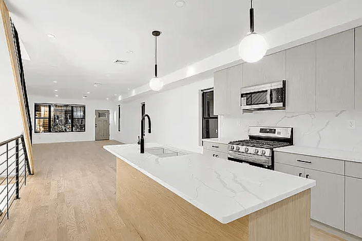 Brooklyn,New York 11226,For Sale,1268