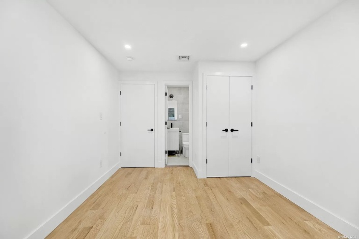 East New York,New York 11207,Sold,1271