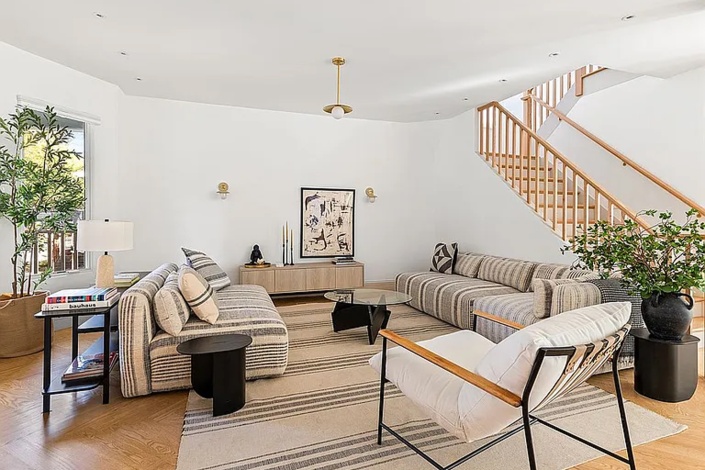 453 Stratford Rd,Brooklyn,New York 11218,Sold,Stratford Rd,1277