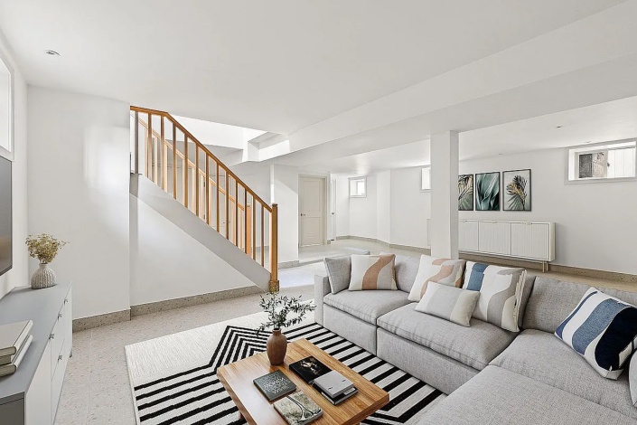 453 Stratford Rd,Brooklyn,New York 11218,Sold,Stratford Rd,1277