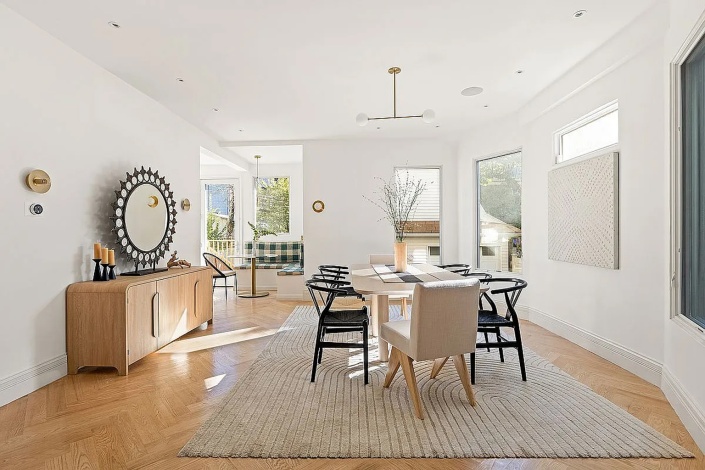 453 Stratford Rd,Brooklyn,New York 11218,Sold,Stratford Rd,1277