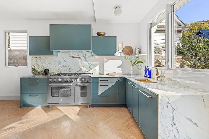 453 Stratford Rd,Brooklyn,New York 11218,Sold,Stratford Rd,1277