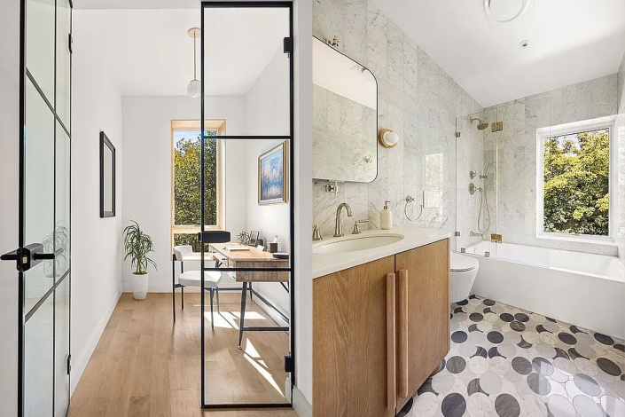 561 Putnam Ave,East New York,New York 11221,For Sale,Putnam Ave,1279