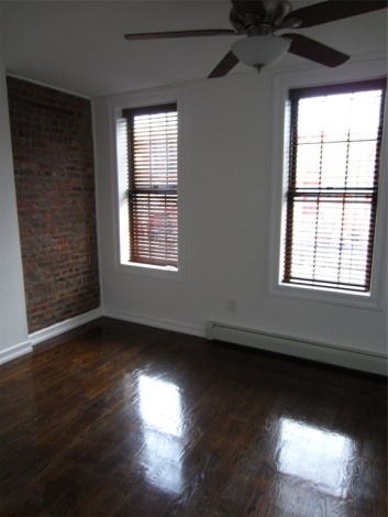 Brooklyn,New York 11233,Sold,1045